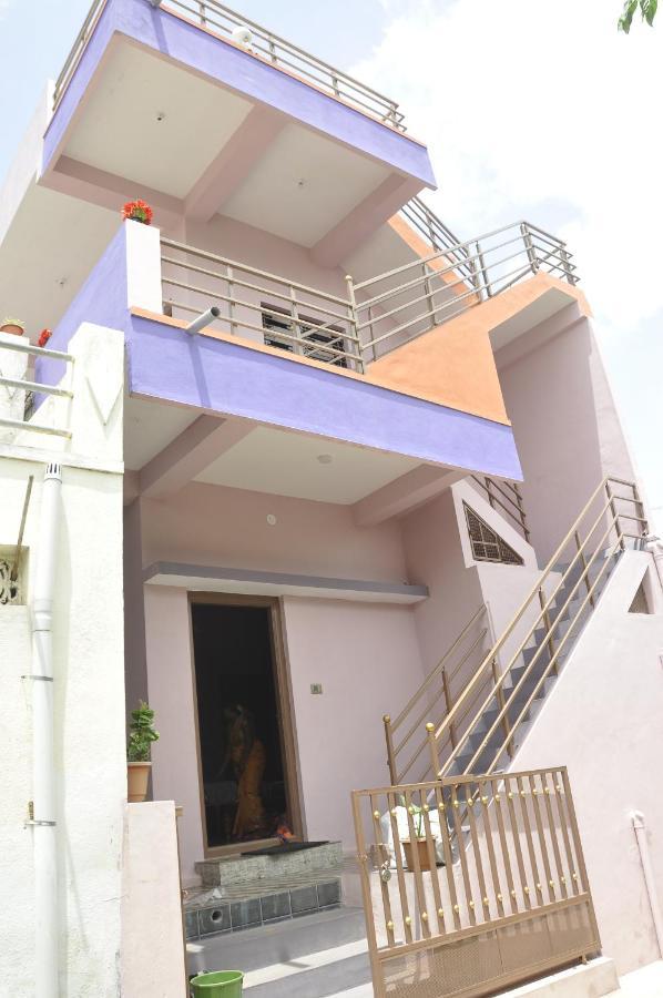 Classic Homestay Hampi Eksteriør bilde